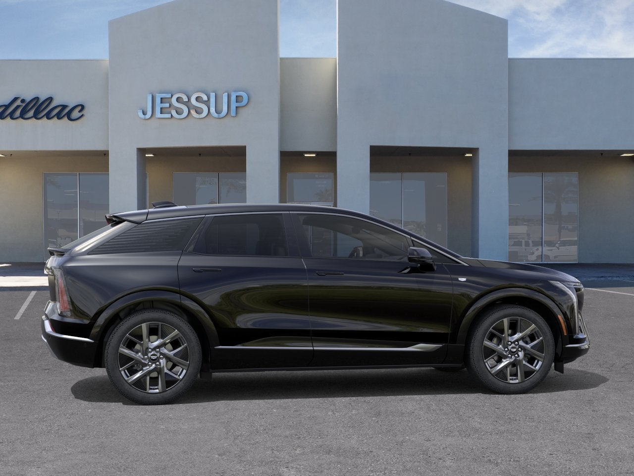 2025 Cadillac OPTIQ Luxury 2