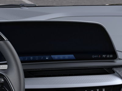 2025 Cadillac OPTIQ Luxury 2
