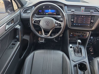 2023 Volkswagen Tiguan SE R-Line Black