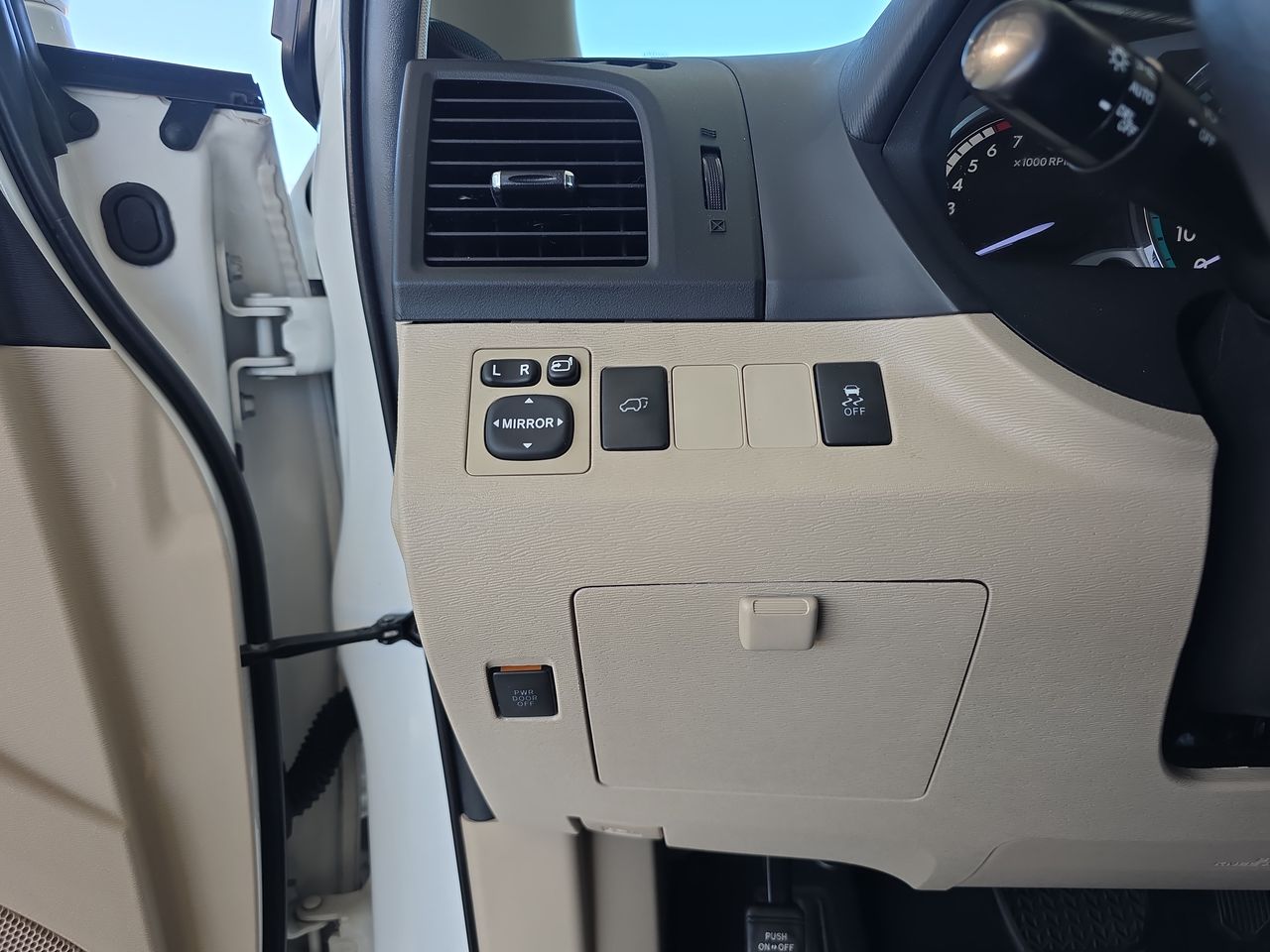 2015 Toyota Venza XLE V6