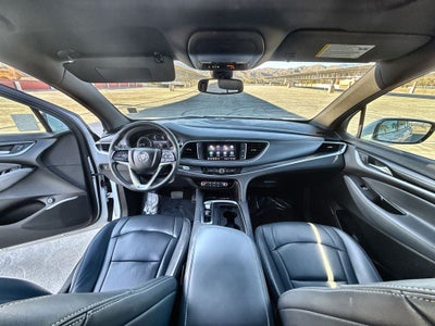 2022 Buick Enclave Essence