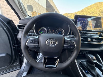2021 Toyota Highlander Hybrid Limited