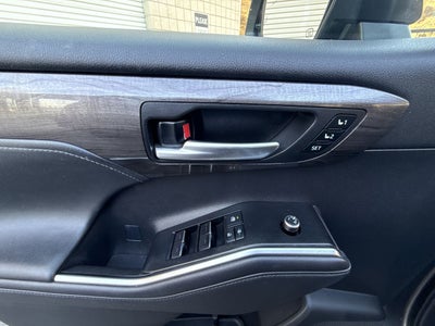 2021 Toyota Highlander Hybrid Limited