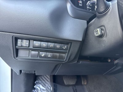 2023 Toyota Tundra Hybrid Platinum