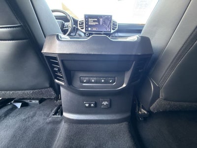 2023 Toyota Tundra Hybrid Platinum