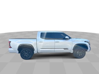 2023 Toyota Tundra Hybrid Platinum