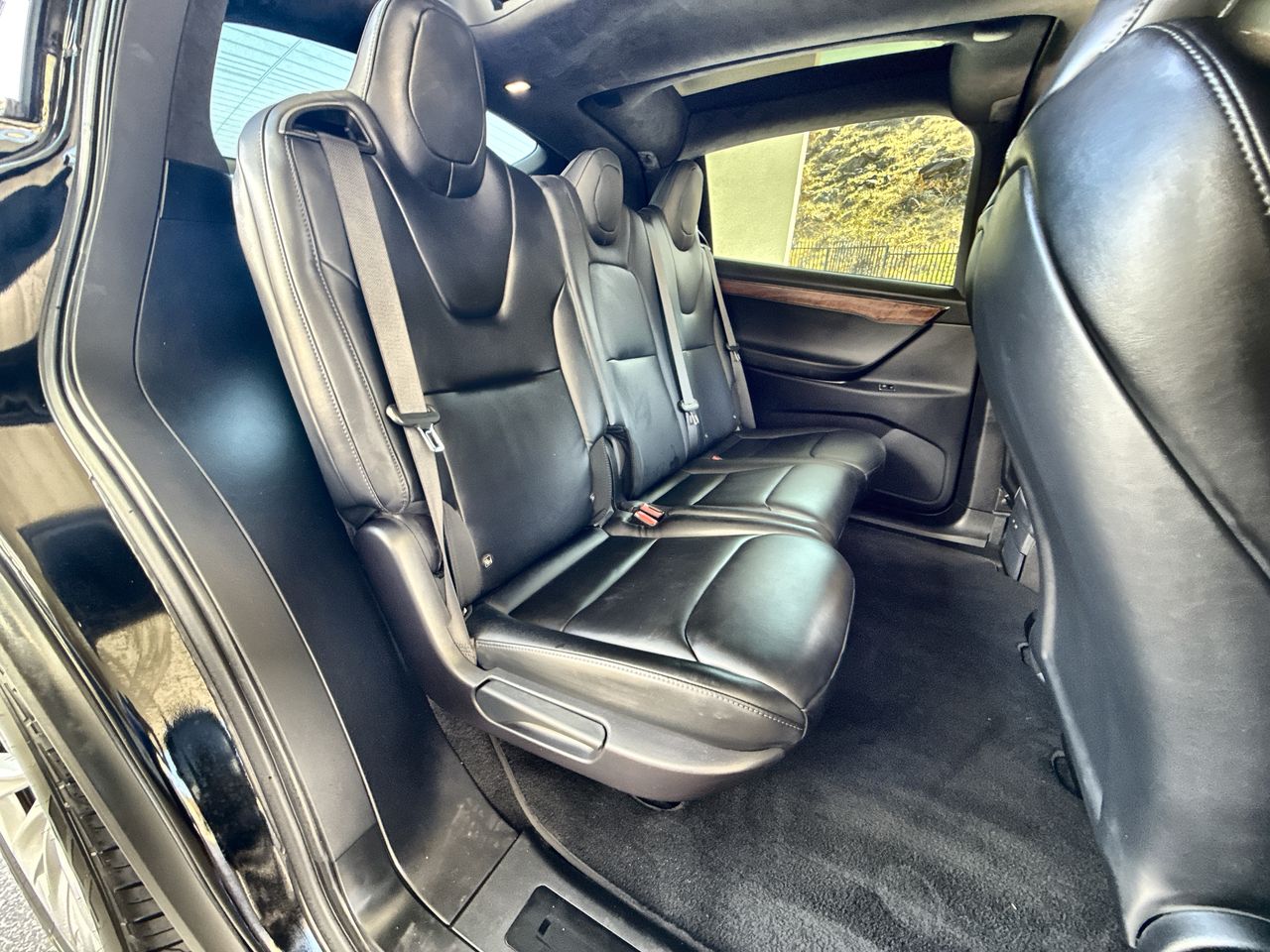 2021 Tesla Model X Long Range Dual Motor All-Wheel Drive