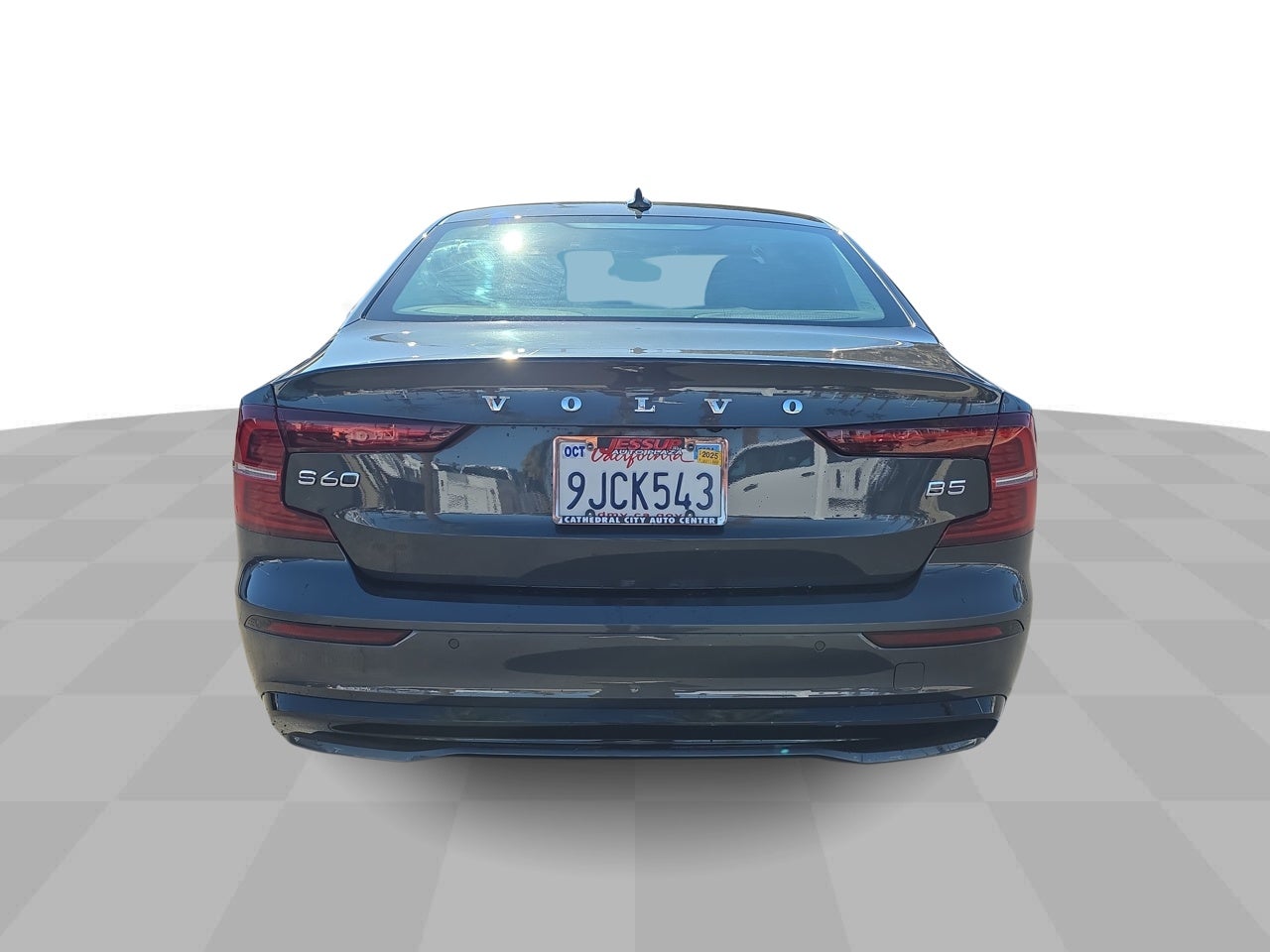 2024 Volvo S60 Core Dark Theme