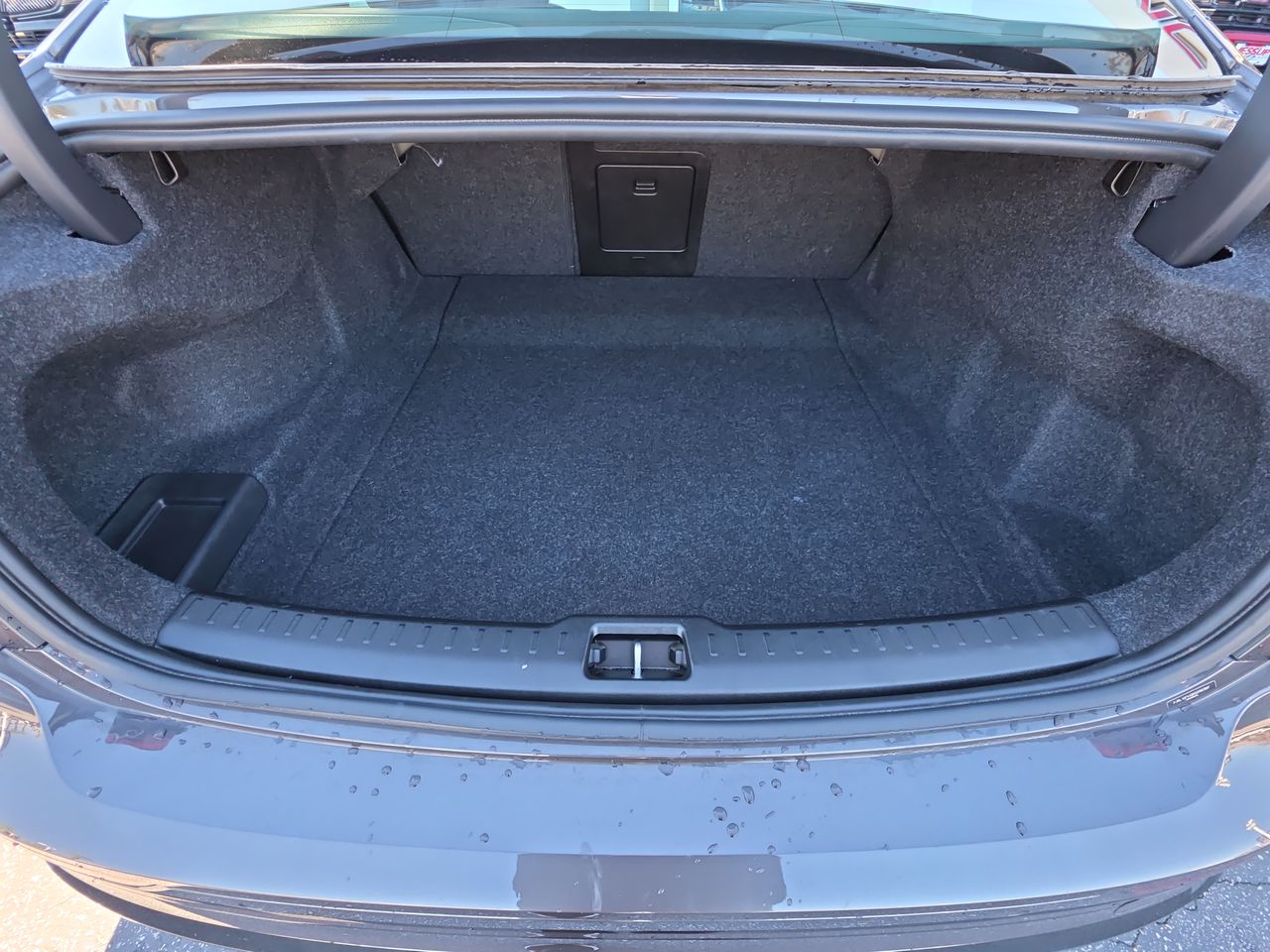 2024 Volvo S60 Core Dark Theme