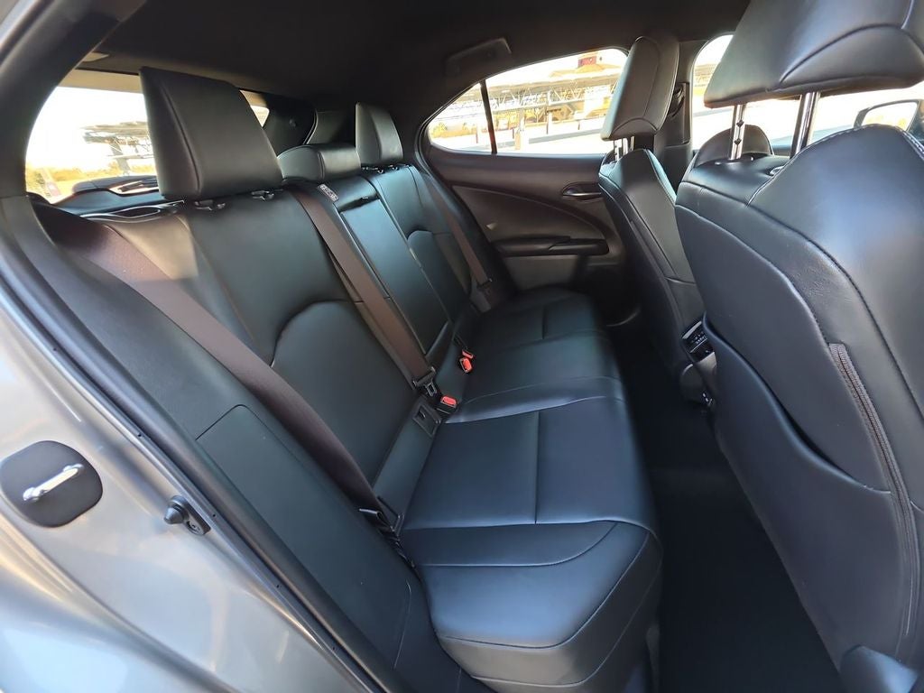 2021 Lexus UX 200 UX 200