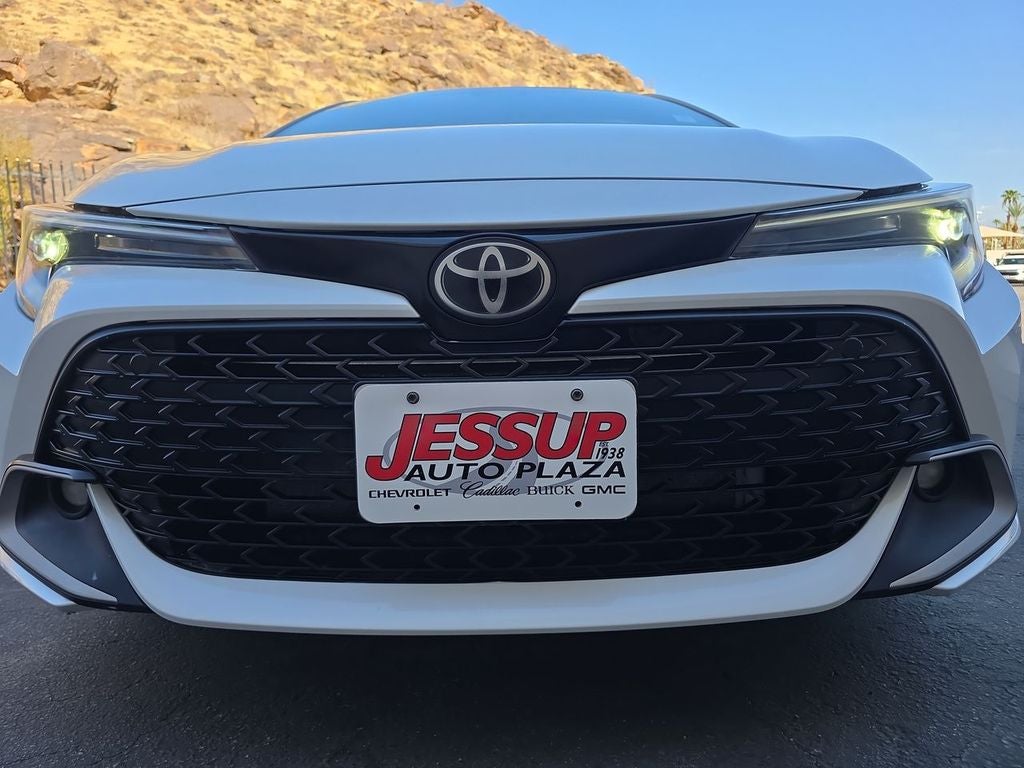 2023 Toyota Corolla Hatchback XSE