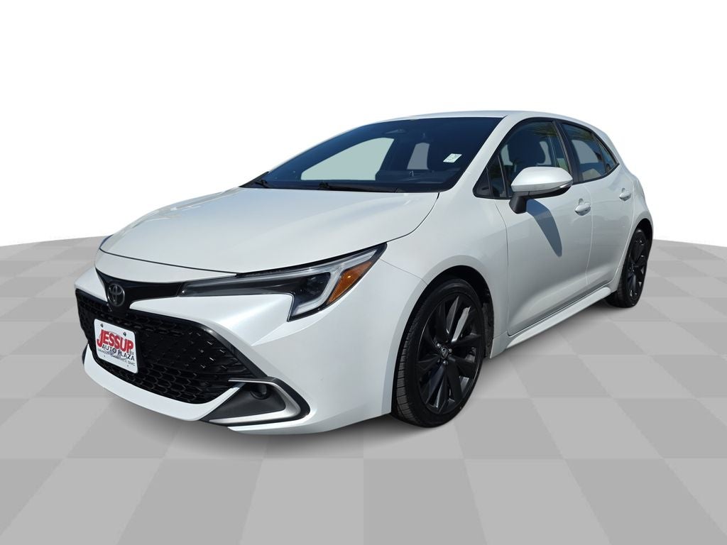 2023 Toyota Corolla Hatchback XSE