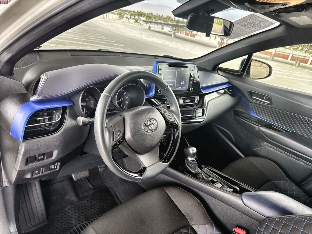 2020 Toyota C-HR XLE