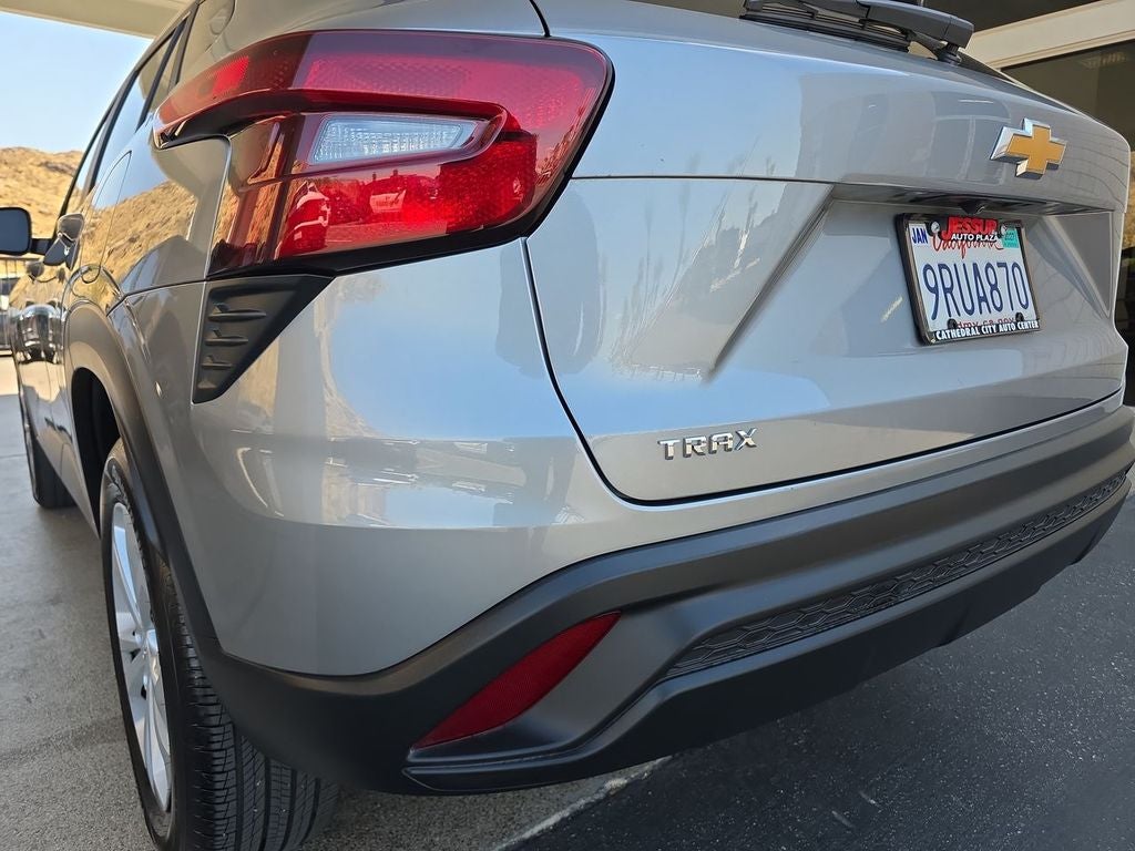 2025 Chevrolet Trax LS