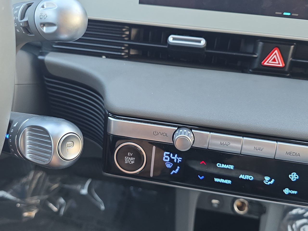 2024 Hyundai IONIQ 5 SE