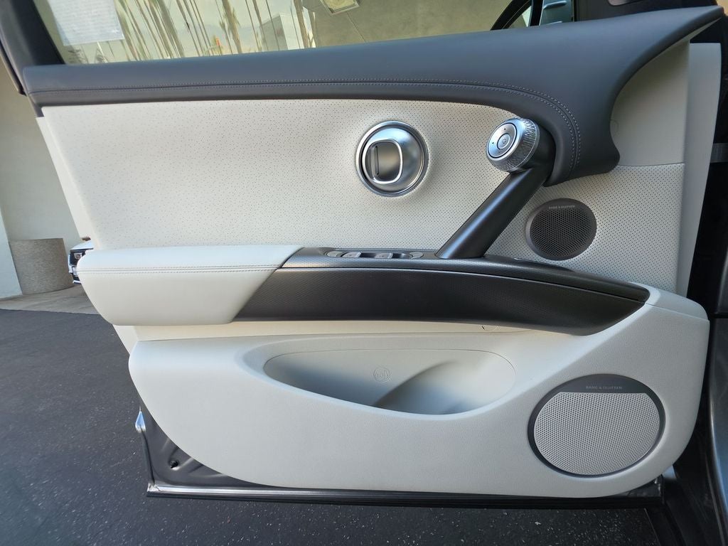 2023 Genesis GV60 Advanced