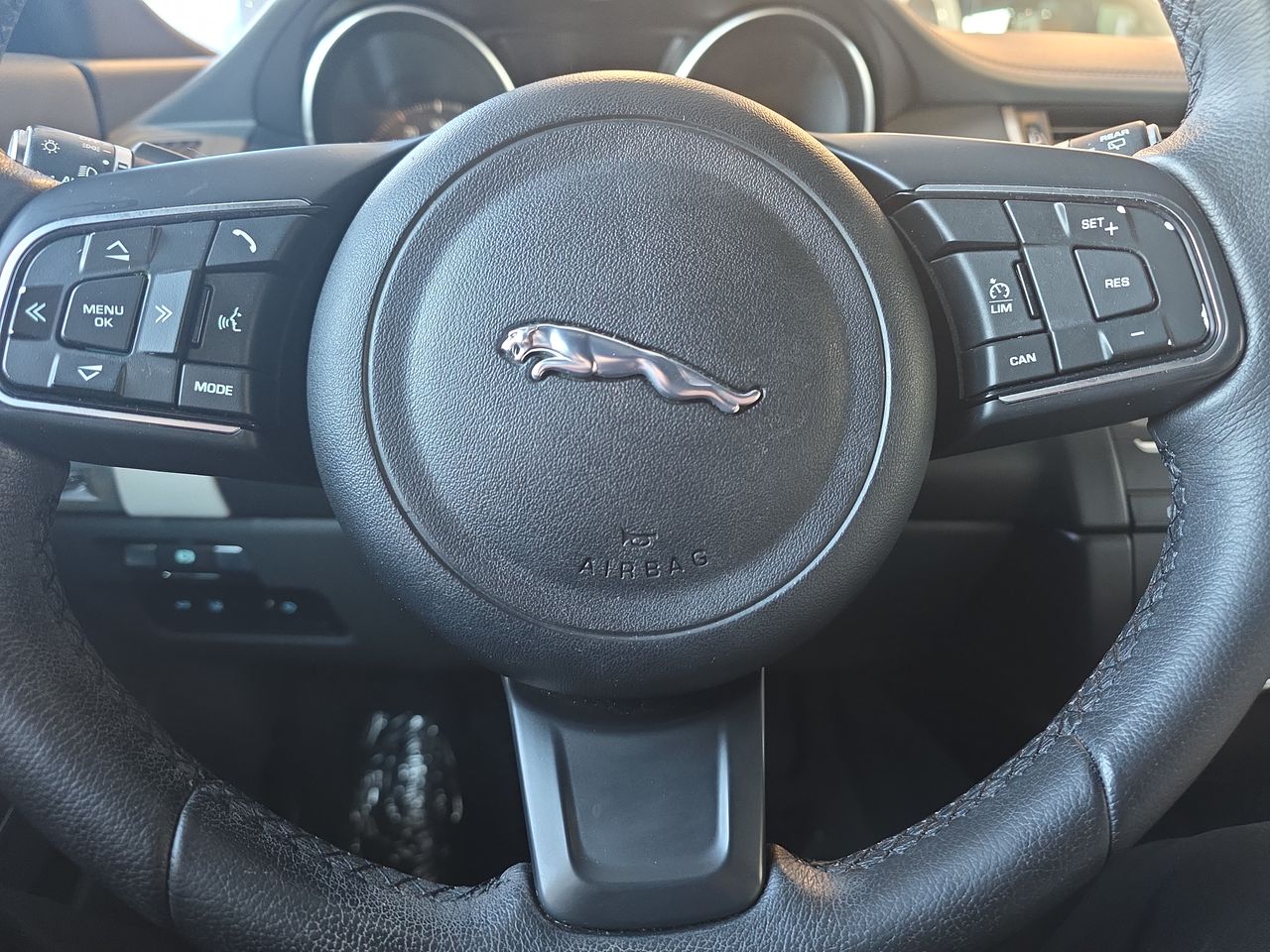 2020 Jaguar E-PACE SE P250 AWD Automatic