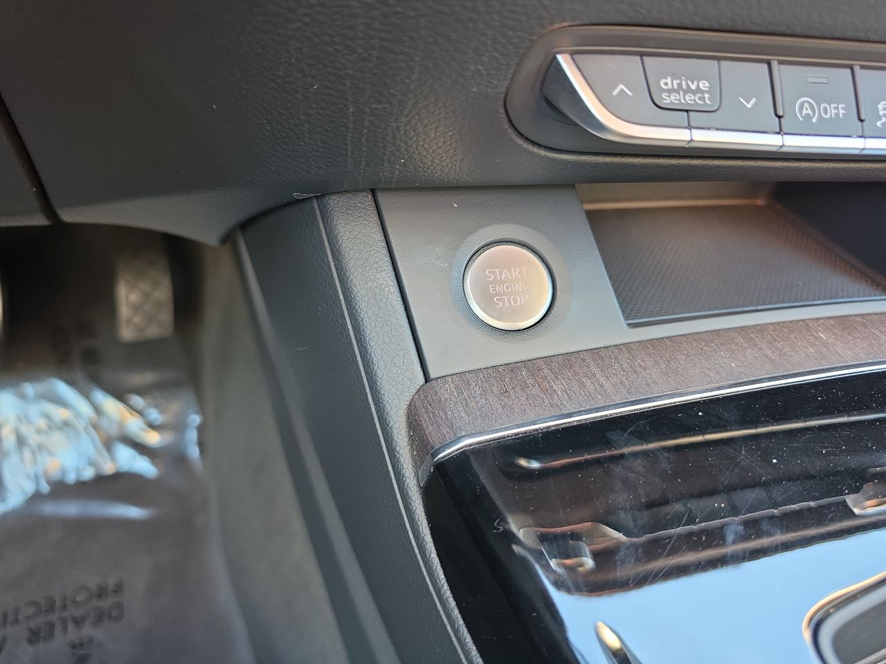 2023 Audi Q5 Premium 40 TFSI quattro S tronic