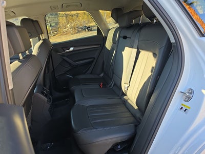 2023 Audi Q5 Premium 40 TFSI quattro S tronic