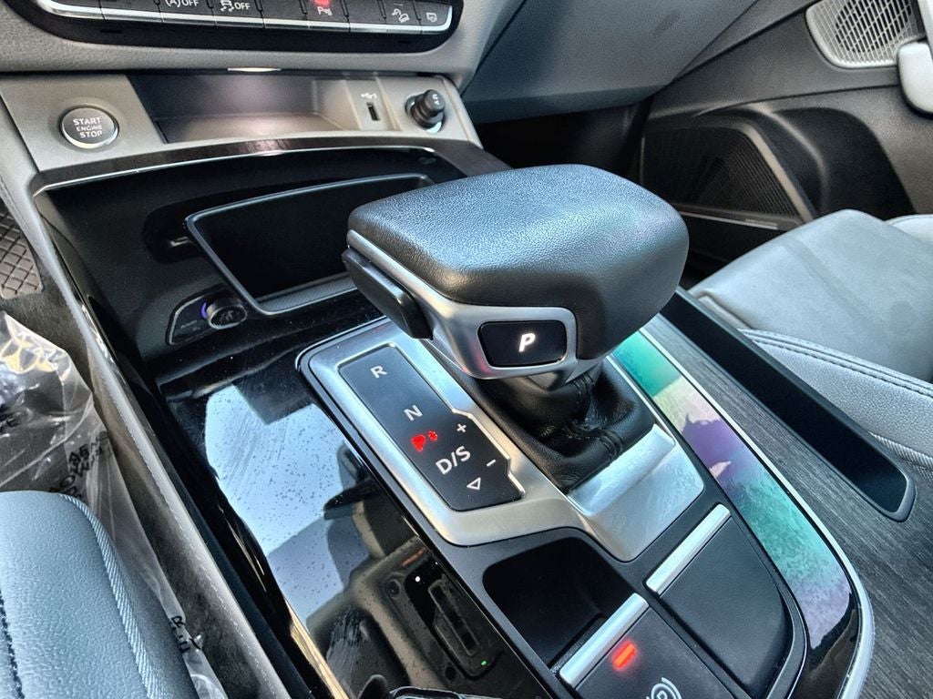 2025 Audi Q5 Premium Plus 45 TFSI S line quattro S tronic