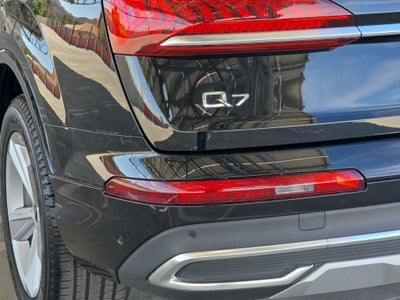 2023 Audi Q7 Premium Plus 45 TFSI quattro Tiptronic