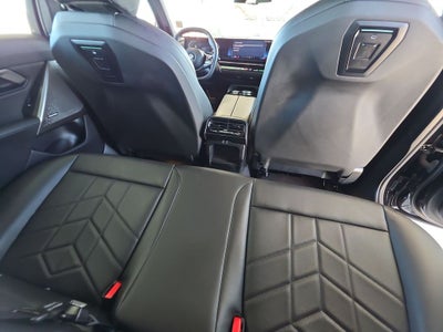 2025 BMW 5 Series 530i