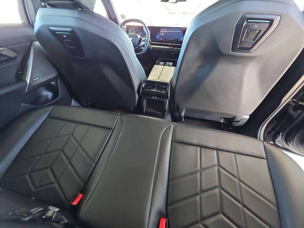 2025 BMW 5 Series 530i