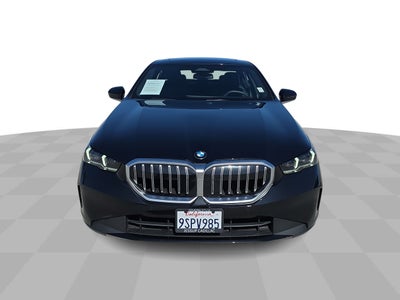 2025 BMW 5 Series 530i