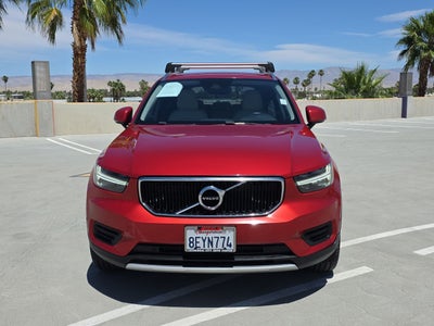 2019 Volvo XC40 Momentum