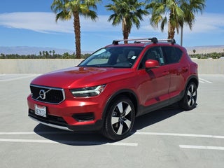2019 Volvo XC40 T4 Momentum