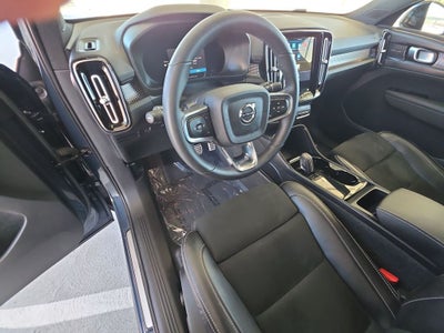 2022 Volvo XC40 Recharge Pure Electric P8 Twin Plus