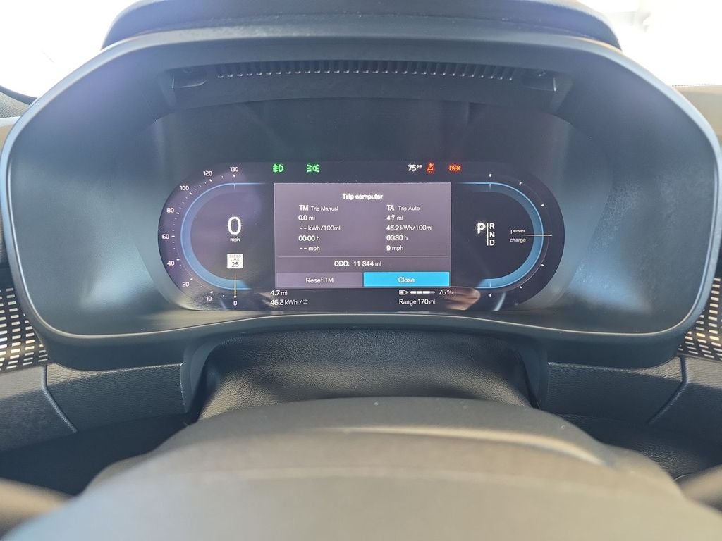 2022 Volvo XC40 Recharge Pure Electric P8 Twin Plus