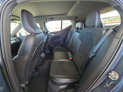 2022 Volvo XC40 Recharge Pure Electric P8 Twin Plus